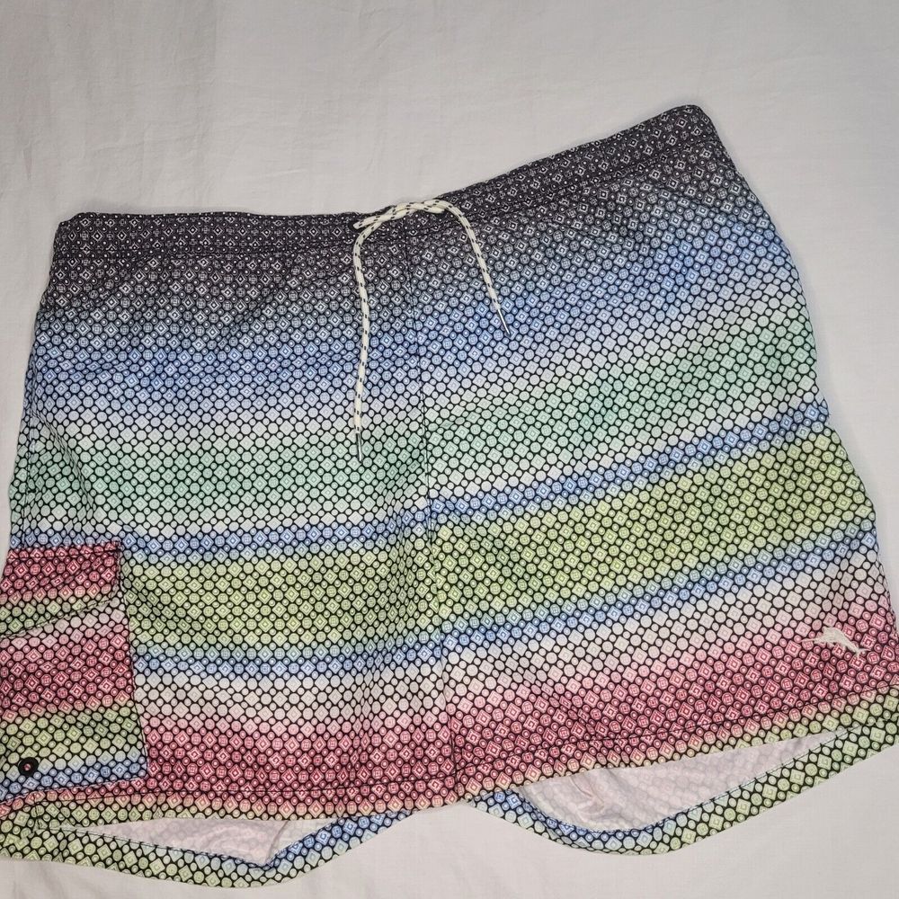 Tommy Bahama RELAX Swim Trunks Shorts Mens‎ X-Large  Lined Multi Color Inseam 6"